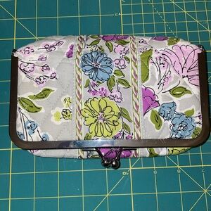 Vera Bradley make up case